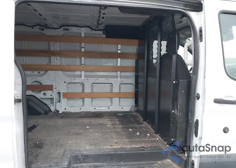 2018 Ford Transit-250 из США, поврежденный, VIN 1FTYR1YM1JKB32776